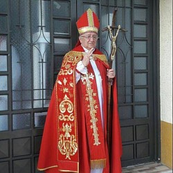 Obispo: Ricardo Morales